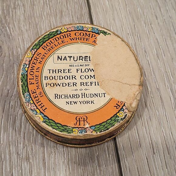 Vintage Japanese compact box, Three Flowers Face Powder Box COMPACT - Picture 3 of 3